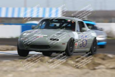 media/Mar-16-2025-CalClub SCCA (Sun) [[e72803ec8c]]/Group 5/Qualifying (Turn 1)/